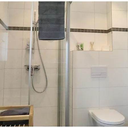 Beautiful In With Sauna, Wifi And Outdoor Swimming Pool *