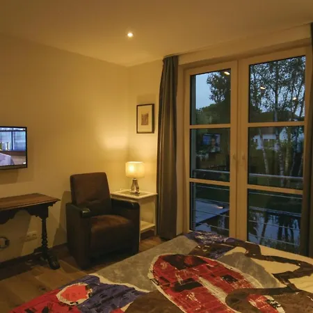 Beautiful In With Sauna, Wifi And Outdoor Swimming Pool